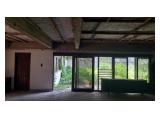 Jual Rumah Tua Hitung Tanah di Pademangan Jakarta Utara - Luas 556 m2